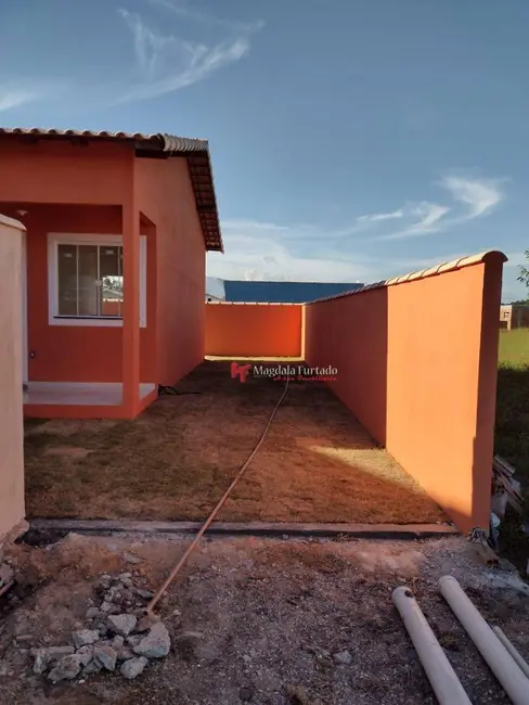 Foto 8 de Casa com 2 quartos à venda, 120m2 em Cabo Frio - RJ