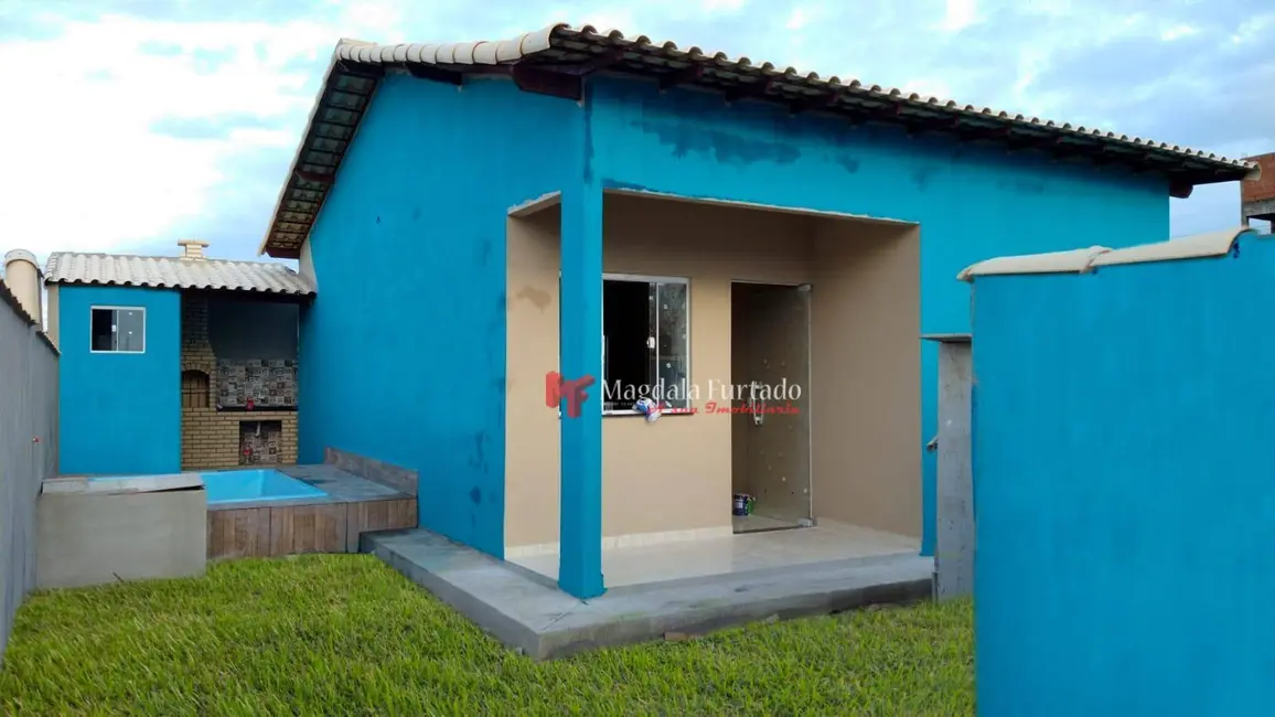 Foto 1 de Casa com 2 quartos à venda, 120m2 em Cabo Frio - RJ