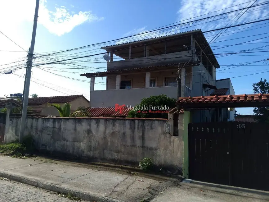 Foto 5 de Casa com 5 quartos à venda, 266m2 em Cabo Frio - RJ