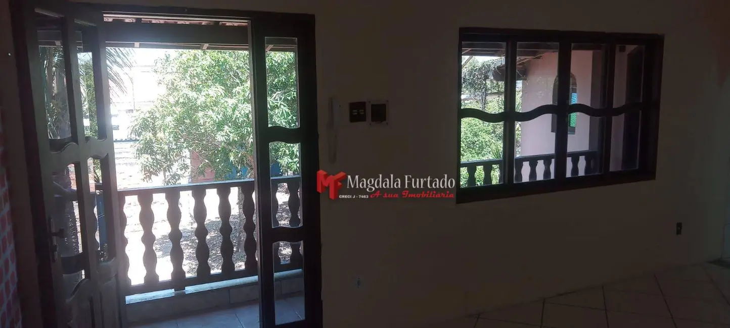 Foto 2 de Casa com 3 quartos à venda, 520m2 em Cabo Frio - RJ