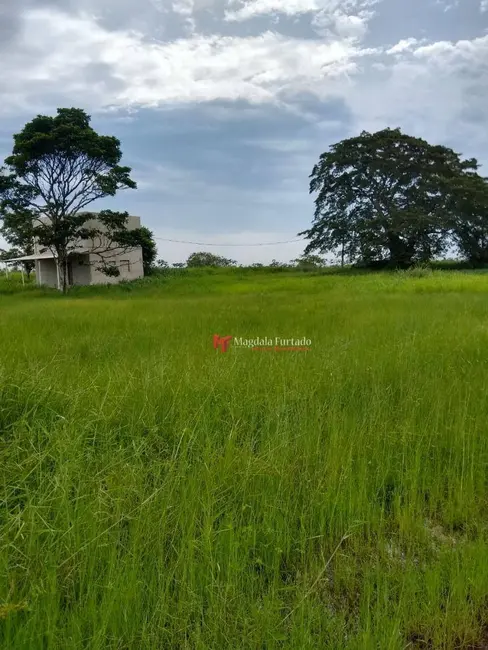 Foto 1 de Terreno / Lote à venda, 300m2 em Cabo Frio - RJ