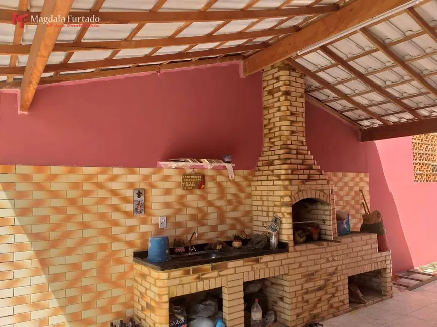 Foto 6 de Casa com 2 quartos à venda, 165m2 em Cabo Frio - RJ