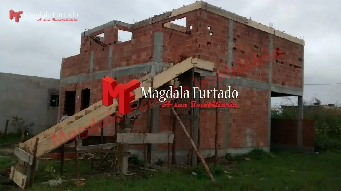 Foto 3 de Casa com 2 quartos à venda, 300m2 em Cabo Frio - RJ