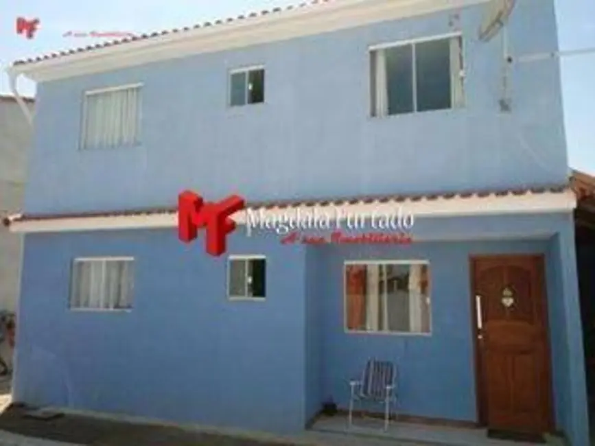 Foto 1 de Casa com 2 quartos à venda, 120m2 em Cabo Frio - RJ