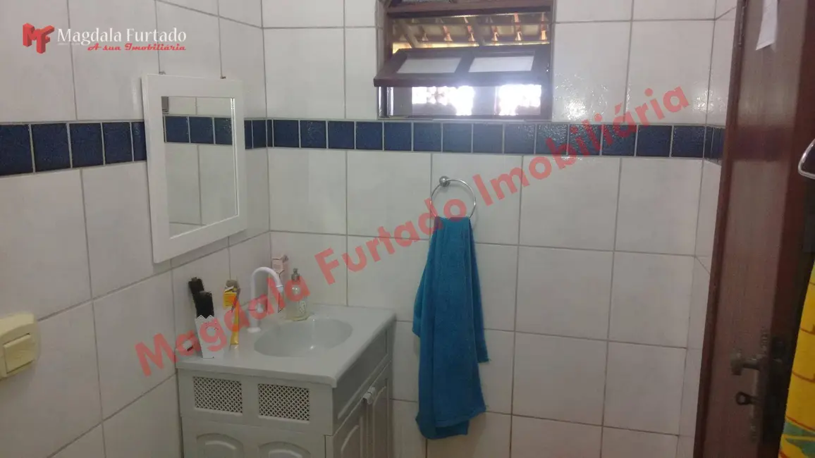 Foto 8 de Casa com 3 quartos à venda, 420m2 em Cabo Frio - RJ