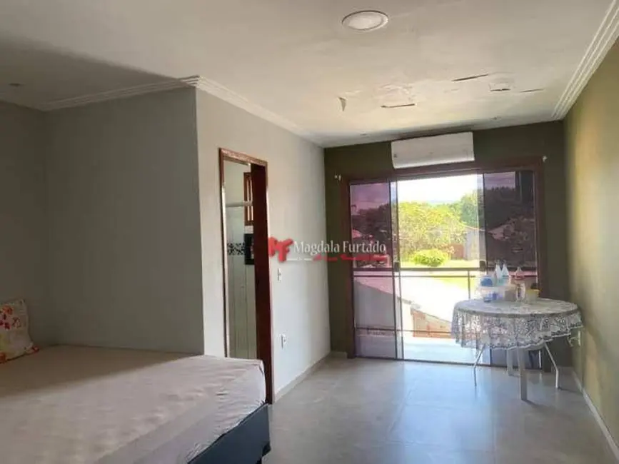 Casa com 4 quartos à venda, 180m2 em Cabo Frio - RJ - imagem 4 Foto 4 de Casa com 4 quartos à venda, 180m2 em Cabo Frio - RJ