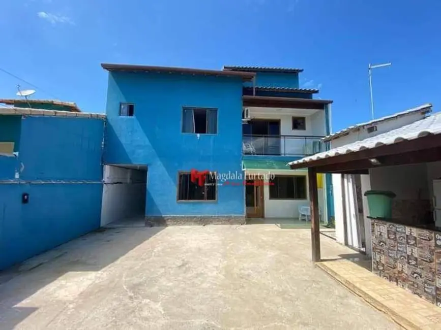 Casa com 4 quartos à venda, 180m2 em Cabo Frio - RJ - imagem 1 Foto 1 de Casa com 4 quartos à venda, 180m2 em Cabo Frio - RJ