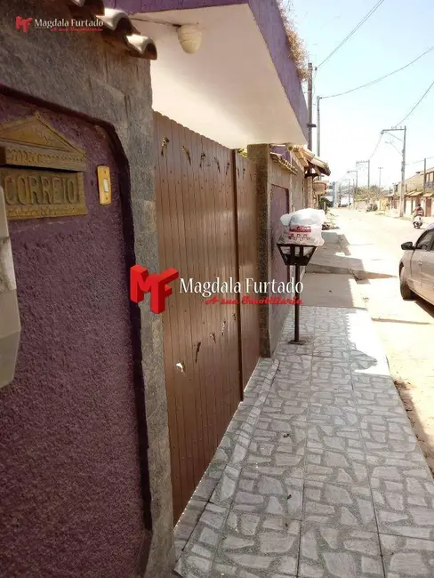 Foto 5 de Casa com 4 quartos à venda, 225m2 em Cabo Frio - RJ