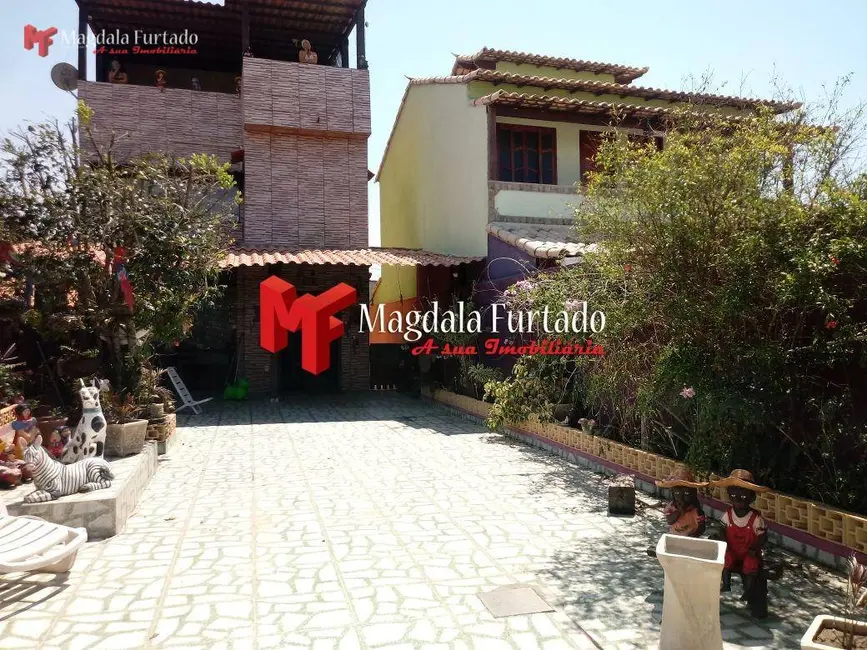 Foto 1 de Casa com 4 quartos à venda, 225m2 em Cabo Frio - RJ