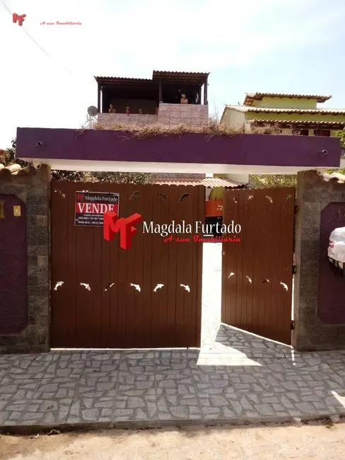 Foto 2 de Casa com 4 quartos à venda, 225m2 em Cabo Frio - RJ