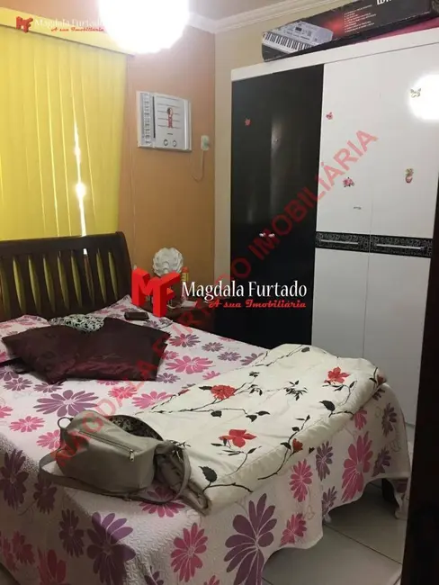 Casa com 2 quartos à venda, 100m2 em Sao Pedro Da Aldeia - RJ - imagem 9 Foto 9 de Casa com 2 quartos à venda, 100m2 em Sao Pedro Da Aldeia - RJ