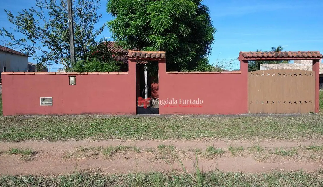 Foto 2 de Casa com 2 quartos à venda, 420m2 em Cabo Frio - RJ
