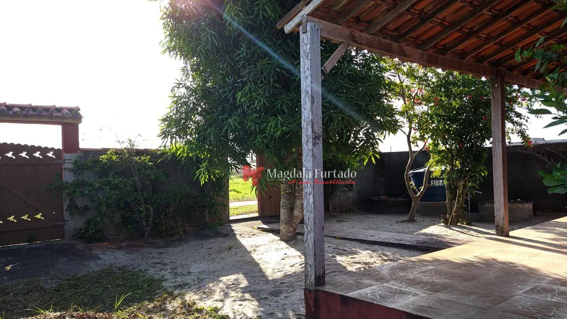 Foto 6 de Casa com 2 quartos à venda, 420m2 em Cabo Frio - RJ