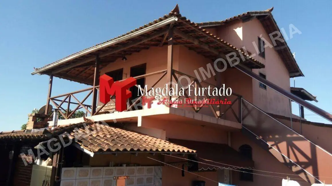Casa com 2 quartos à venda, 585m2 em Cabo Frio - RJ - imagem 1 Foto 1 de Casa com 2 quartos à venda, 585m2 em Cabo Frio - RJ