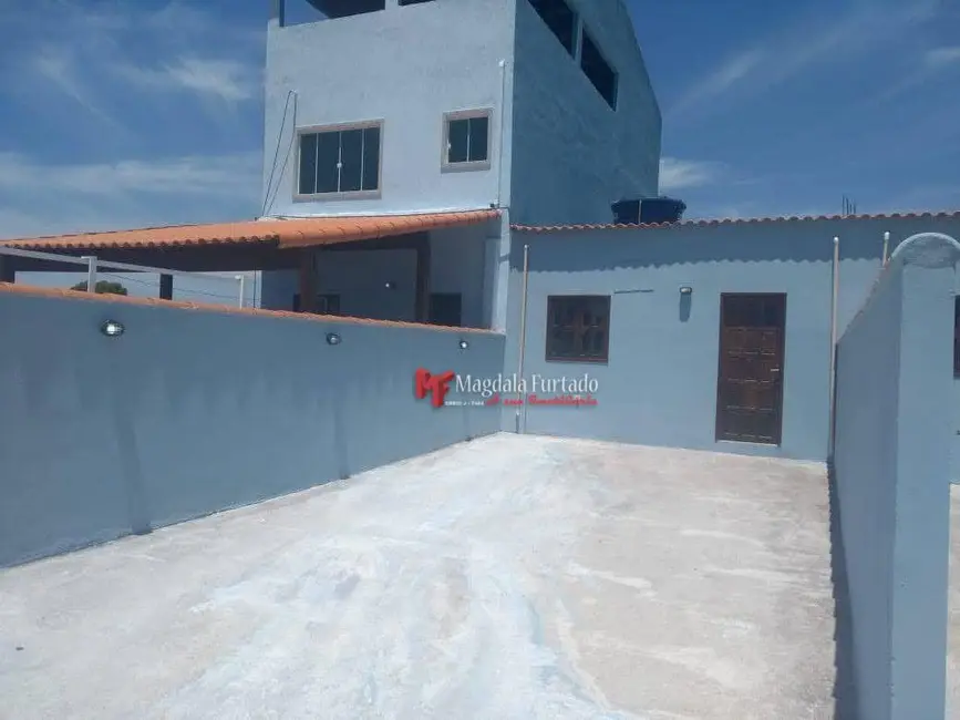 Casa com 2 quartos à venda, 105m2 em Cabo Frio - RJ - imagem 2 Foto 2 de Casa com 2 quartos à venda, 105m2 em Cabo Frio - RJ