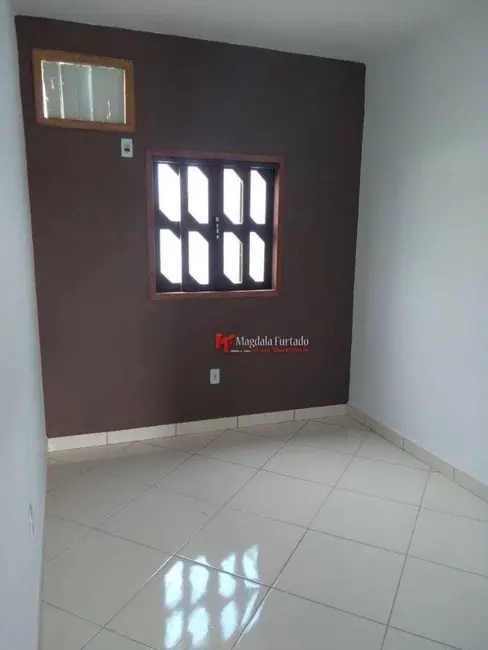 Casa com 2 quartos à venda, 105m2 em Cabo Frio - RJ - imagem 4 Foto 4 de Casa com 2 quartos à venda, 105m2 em Cabo Frio - RJ