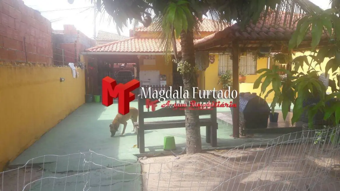 Foto 2 de Casa com 2 quartos à venda, 10m2 em Cabo Frio - RJ