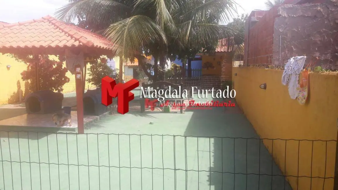 Foto 3 de Casa com 2 quartos à venda, 10m2 em Cabo Frio - RJ