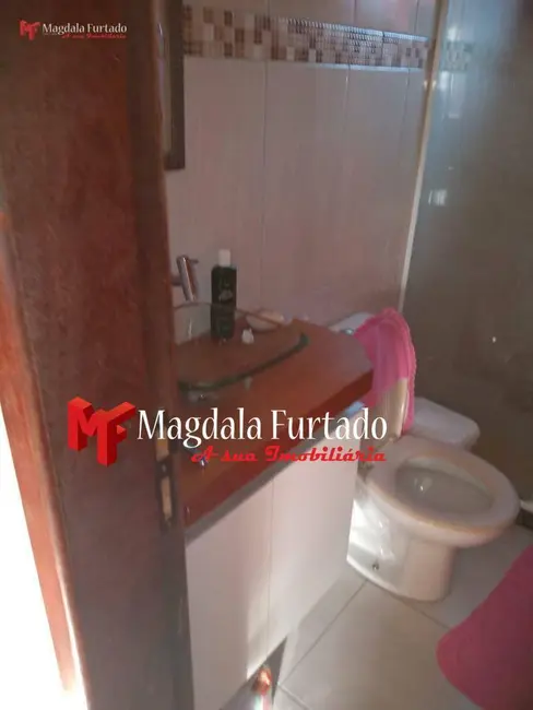 Foto 3 de Casa com 2 quartos à venda, 150m2 em Cabo Frio - RJ