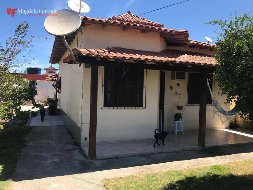 Casa com 4 quartos à venda, 425m2 em Cabo Frio - RJ - imagem 2 Foto 2 de Casa com 4 quartos à venda, 425m2 em Cabo Frio - RJ