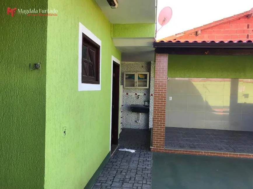 Foto 8 de Casa com 2 quartos à venda, 180m2 em Cabo Frio - RJ