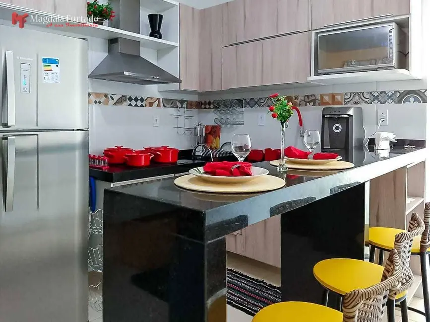 Foto 2 de Casa com 2 quartos à venda, 150m2 em Cabo Frio - RJ