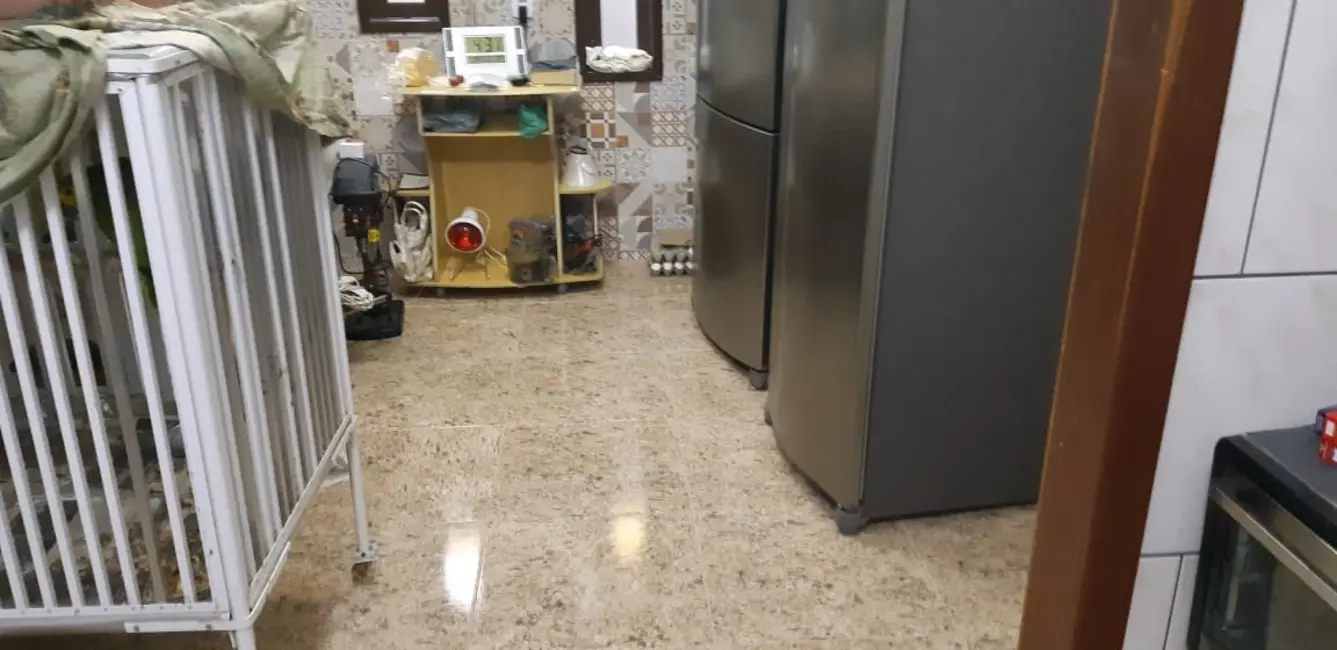 Foto 2 de Casa com 3 quartos à venda, 250m2 em Cabo Frio - RJ