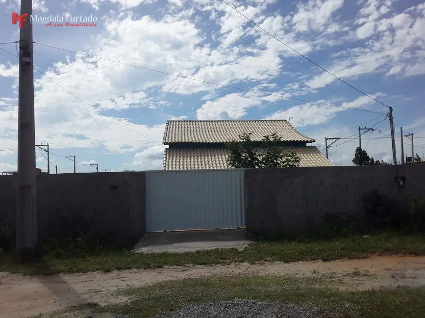 Casa com 3 quartos à venda, 260m2 em Cabo Frio - RJ - imagem 6 Foto 6 de Casa com 3 quartos à venda, 260m2 em Cabo Frio - RJ