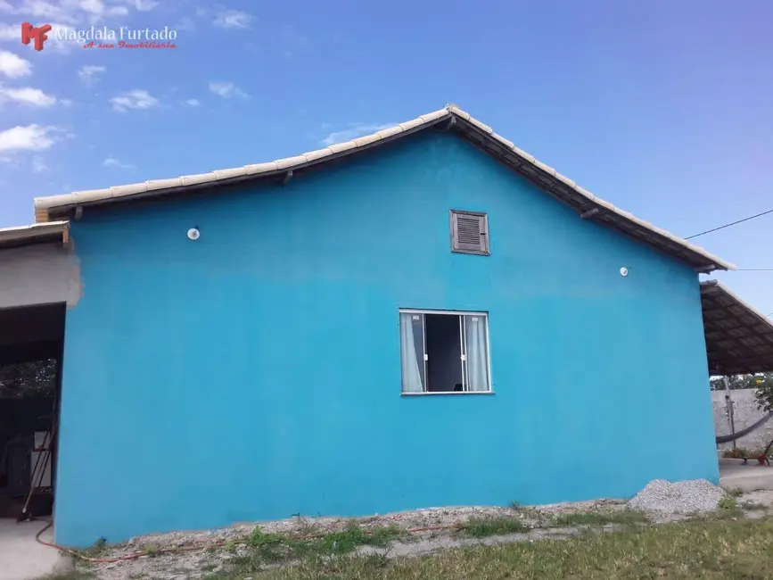 Casa com 3 quartos à venda, 260m2 em Cabo Frio - RJ - imagem 4 Foto 4 de Casa com 3 quartos à venda, 260m2 em Cabo Frio - RJ