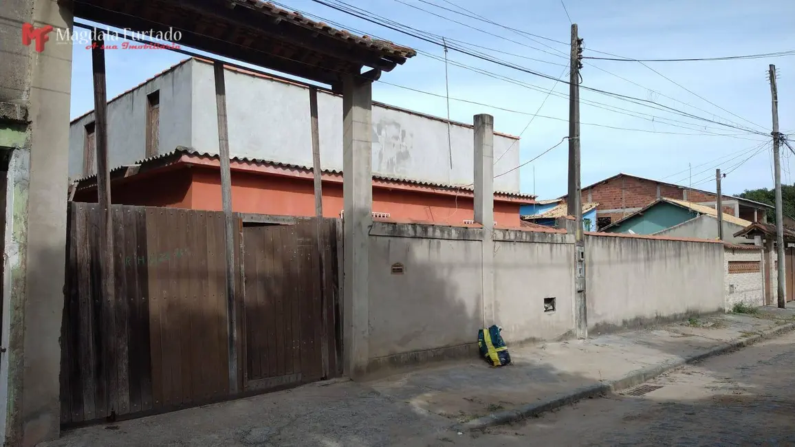 Foto 4 de Casa com 3 quartos à venda, 765m2 em Cabo Frio - RJ