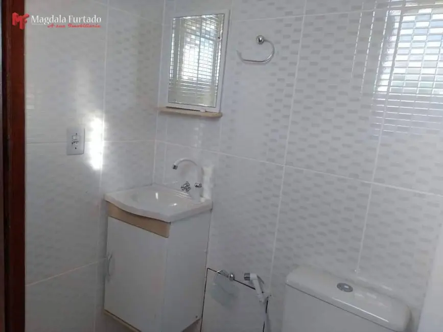 Foto 8 de Casa com 1 quarto à venda, 91m2 em Cabo Frio - RJ