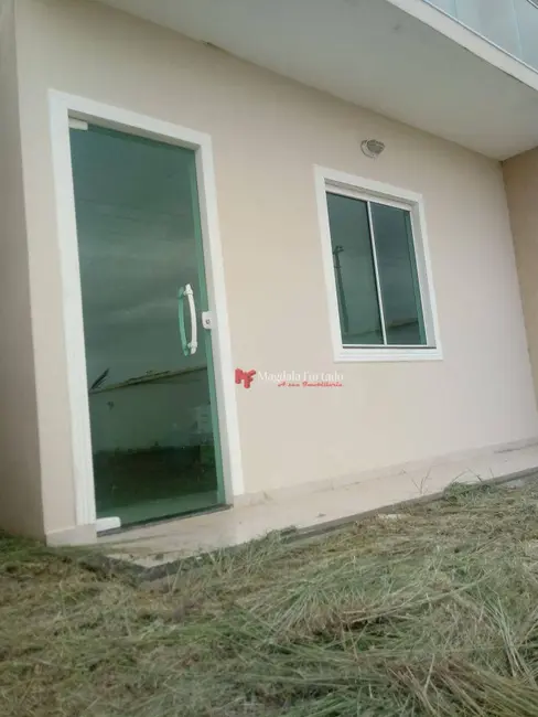 Foto 2 de Casa com 2 quartos à venda, 210m2 em Cabo Frio - RJ