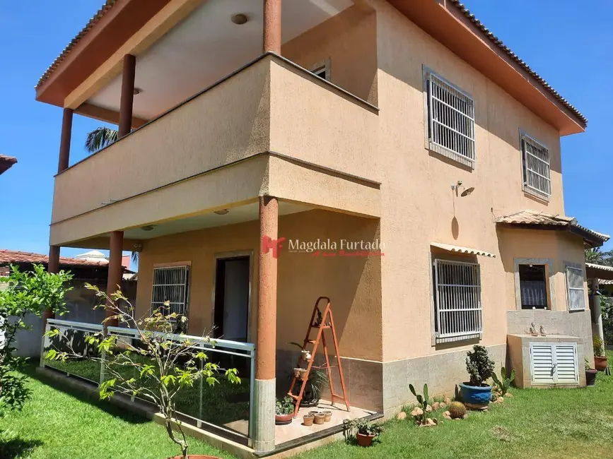 Foto 2 de Casa com 3 quartos à venda, 366m2 em Cabo Frio - RJ