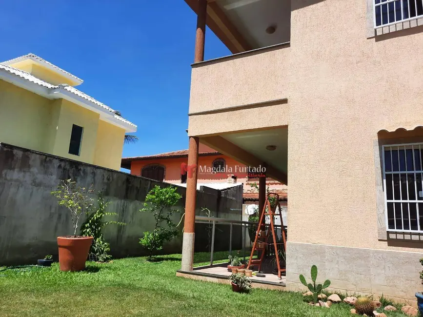 Foto 4 de Casa com 3 quartos à venda, 366m2 em Cabo Frio - RJ