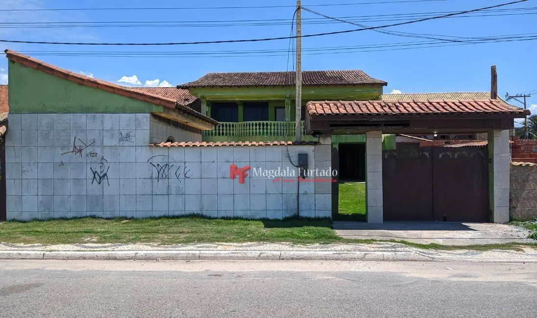 Casa com 3 quartos à venda, 360m2 em Aquarius (Tamoios), Cabo Frio - RJ - imagem 4 Foto 4 de Casa com 3 quartos à venda, 360m2 em Aquarius (Tamoios), Cabo Frio - RJ
