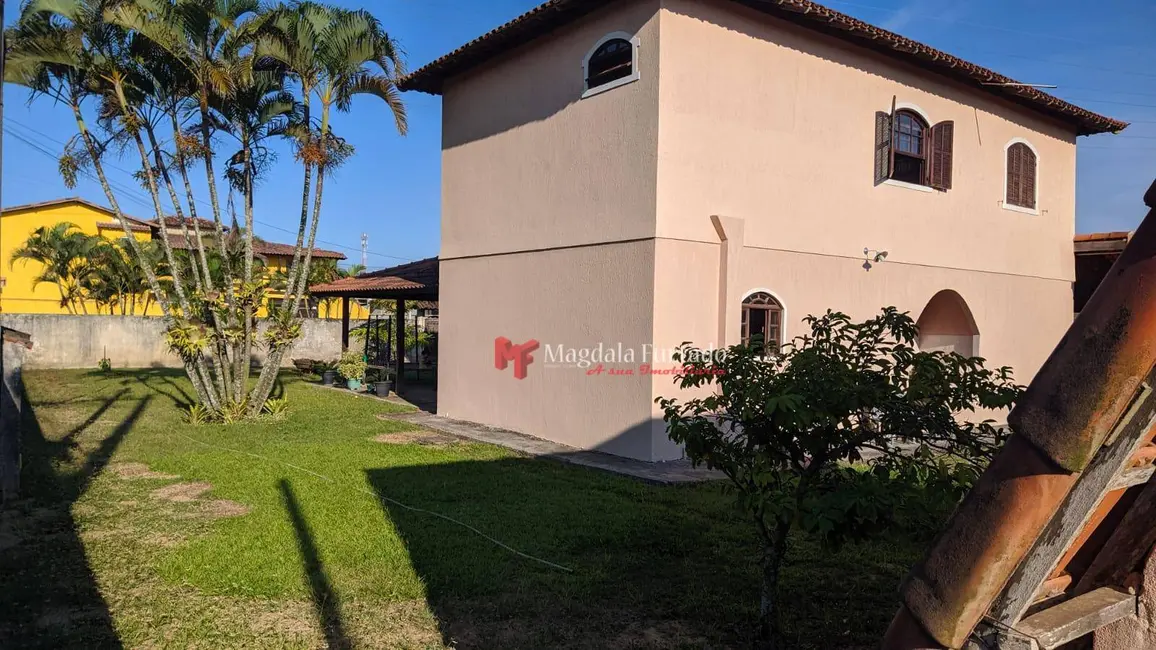Foto 6 de Casa com 5 quartos à venda, 1250m2 em Cabo Frio - RJ