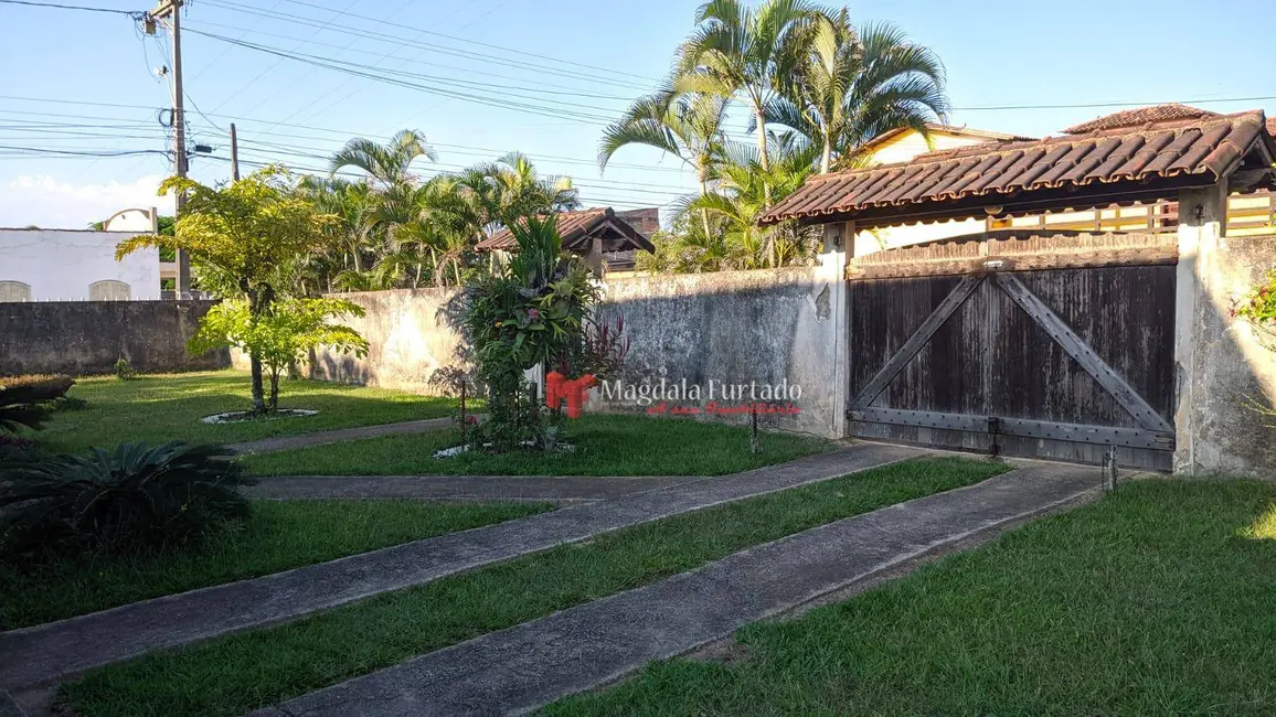 Foto 4 de Casa com 5 quartos à venda, 1250m2 em Cabo Frio - RJ