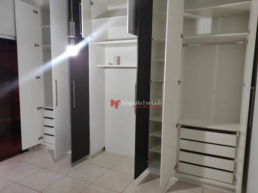 Foto 9 de Casa com 3 quartos à venda, 105m2 em Rio Das Ostras - RJ