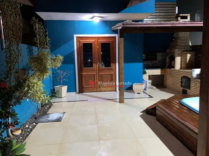 Foto 6 de Casa com 3 quartos à venda, 105m2 em Rio Das Ostras - RJ