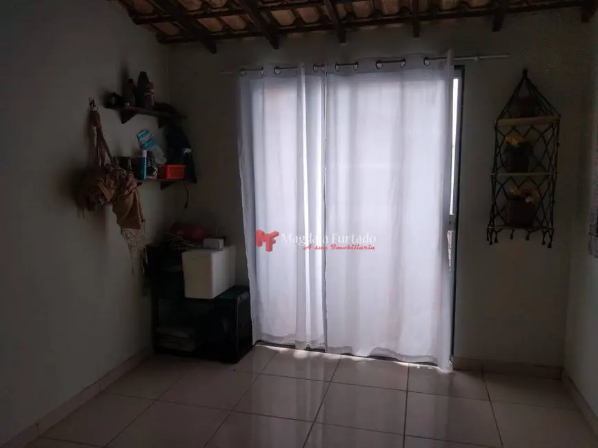 Foto 6 de Casa com 2 quartos à venda, 80m2 em Cabo Frio - RJ