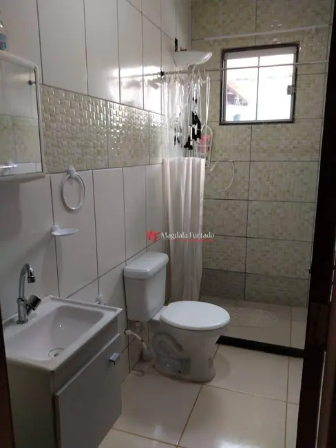 Foto 7 de Casa com 2 quartos à venda, 80m2 em Cabo Frio - RJ