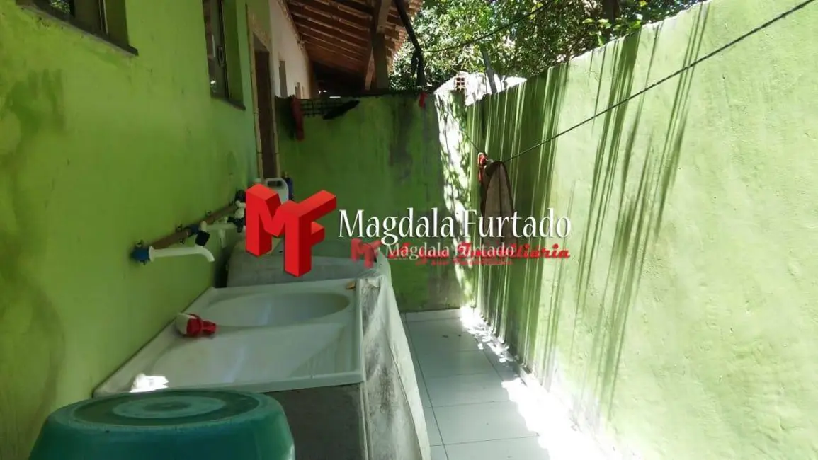 Foto 3 de Casa com 2 quartos à venda, 76m2 em Cabo Frio - RJ