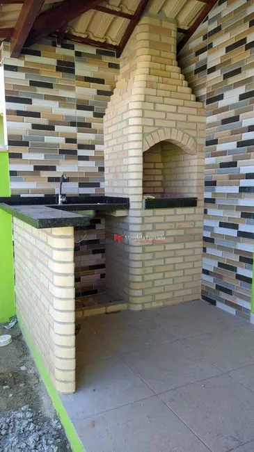 Foto 9 de Casa com 2 quartos à venda, 150m2 em Cabo Frio - RJ