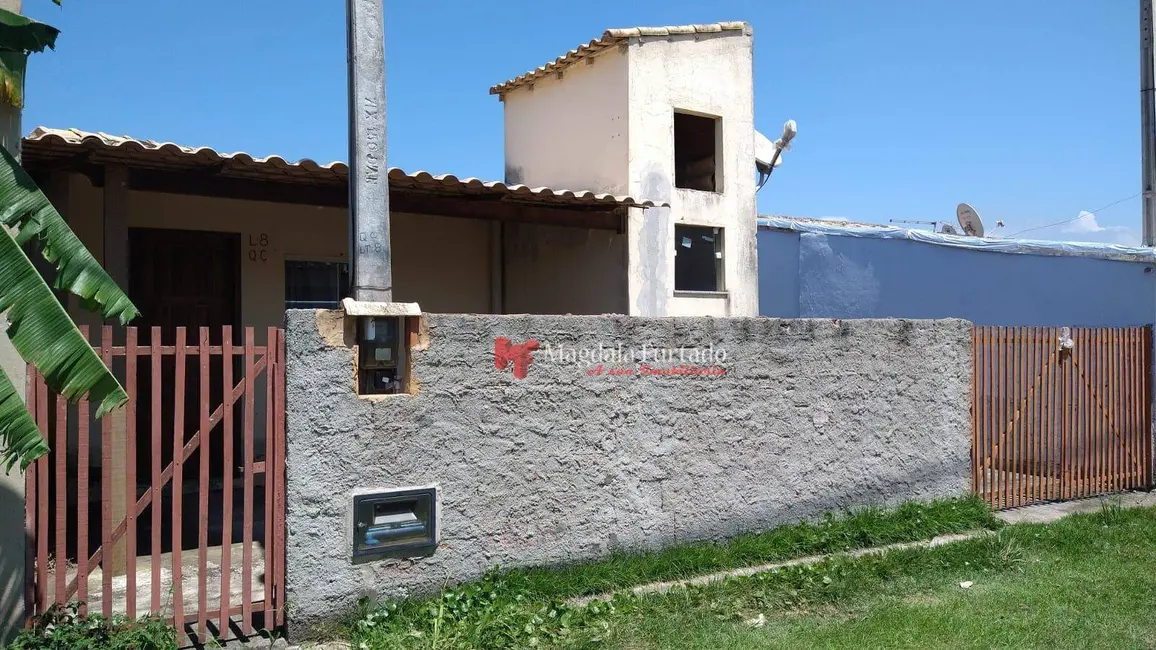 Foto 1 de Casa com 2 quartos à venda, 120m2 em Cabo Frio - RJ