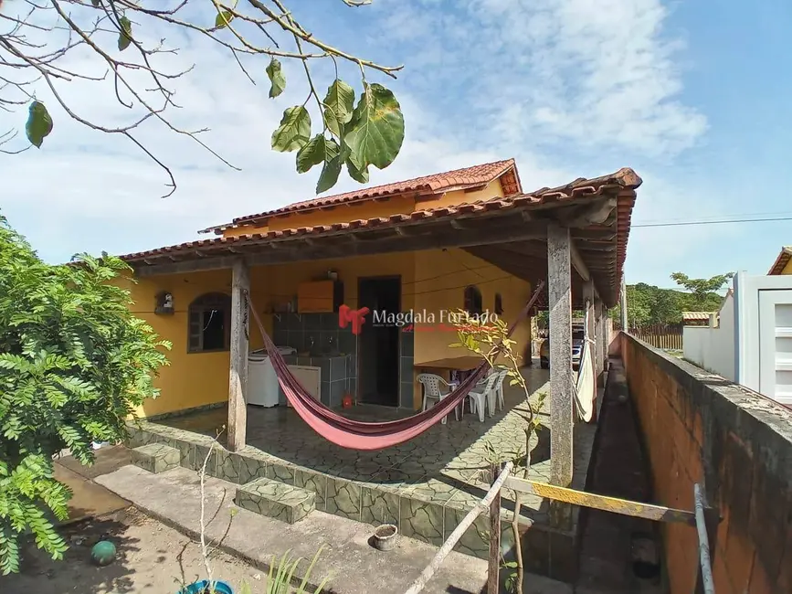 Foto 4 de Casa com 3 quartos à venda, 420m2 em Cabo Frio - RJ