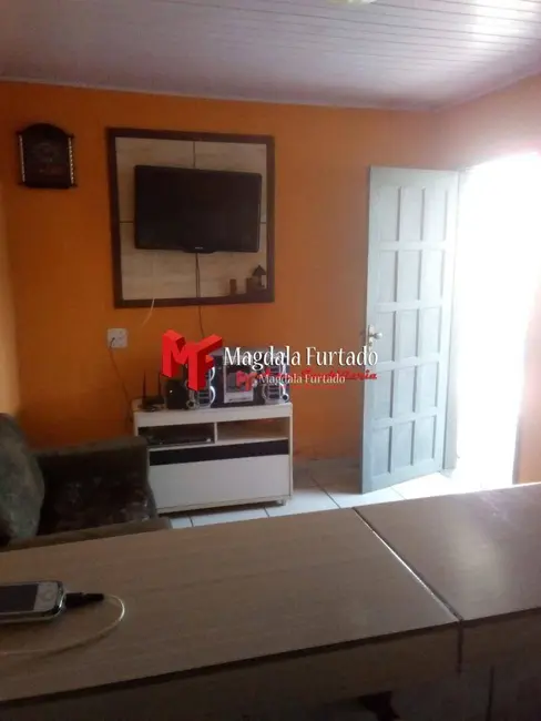 Casa com 1 quarto à venda, 130m2 em Cabo Frio - RJ - imagem 3 Foto 3 de Casa com 1 quarto à venda, 130m2 em Cabo Frio - RJ