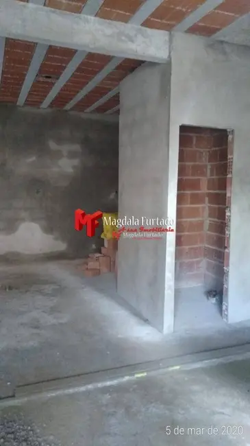 Foto 3 de Casa com 4 quartos à venda, 720m2 em Cabo Frio - RJ