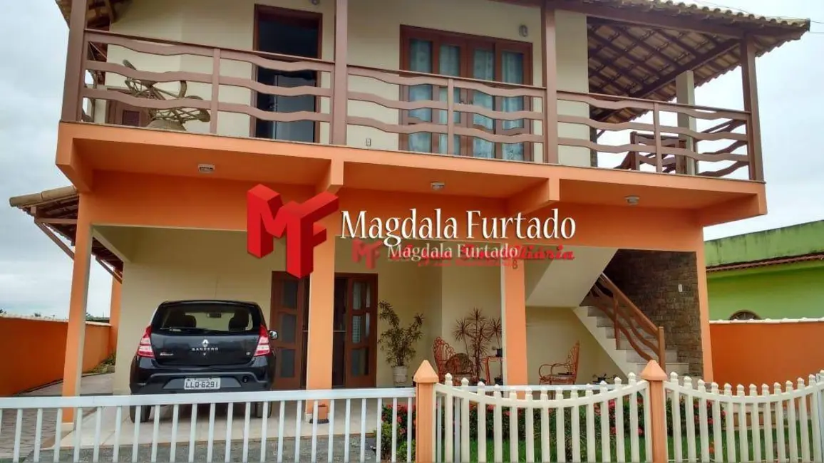 Foto 4 de Casa com 6 quartos à venda, 232m2 em Cabo Frio - RJ