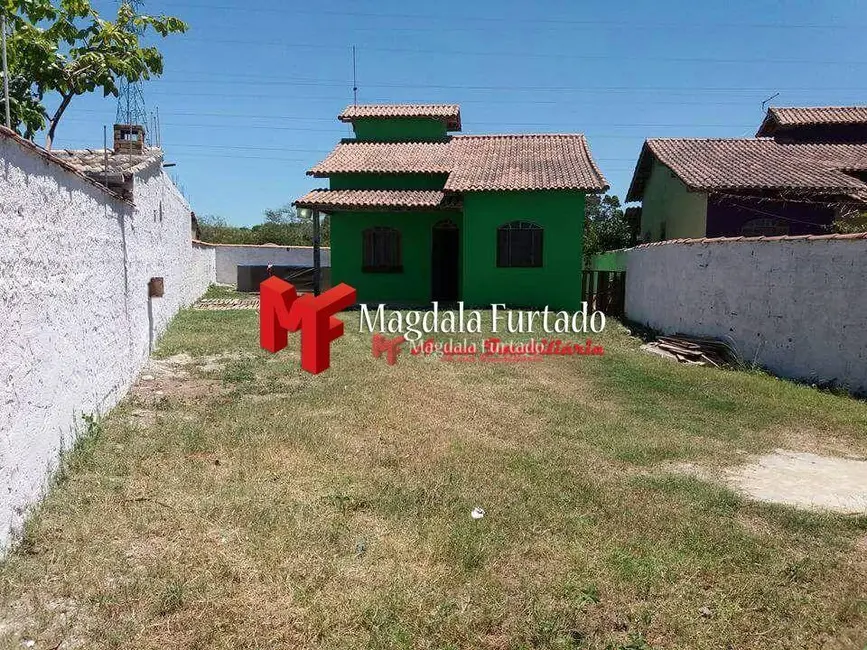 Foto 2 de Casa com 3 quartos à venda, 380m2 em Cabo Frio - RJ