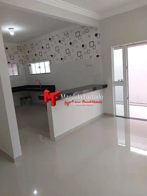 Casa com 3 quartos à venda, 225m2 em Casimiro De Abreu - RJ - imagem 3 Foto 3 de Casa com 3 quartos à venda, 225m2 em Casimiro De Abreu - RJ